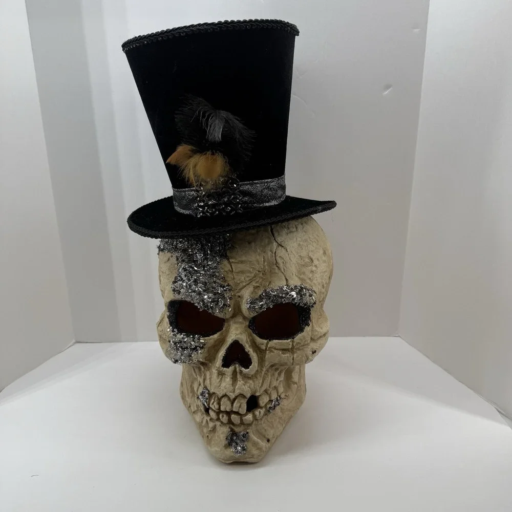 N/A skull top